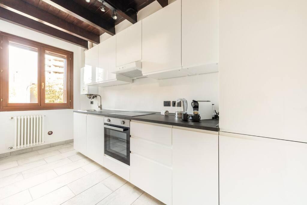 Appartamento Unico A Bologna Con 3 Camere E Parcheggio Gratuito Εξωτερικό φωτογραφία